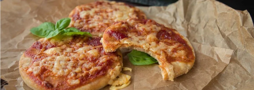 Špaldová mini pizza