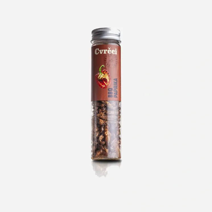 Křupaví a pražení cvrčci BBQ paprika